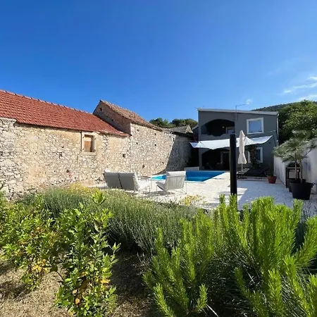 Casa de Férias Ika Stankovci (Zadar)